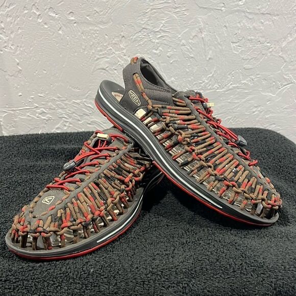 🔥 KEEN Uneek Paracord Woven Slip-On Sandals Red/Gray/Brown Sz 11.5 - PERFECT - Picture 1 of 12